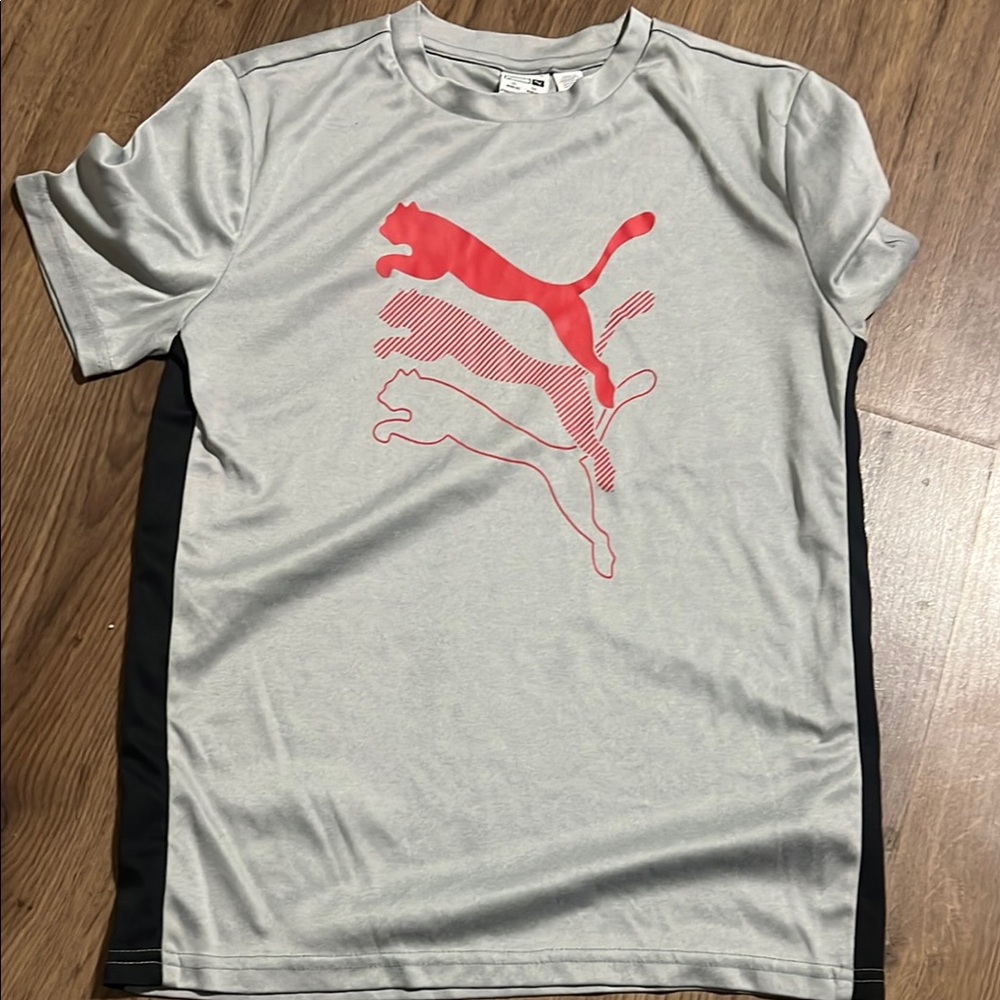 Puma Gray and Black Short Sleeve Tee with Dynamic Logo